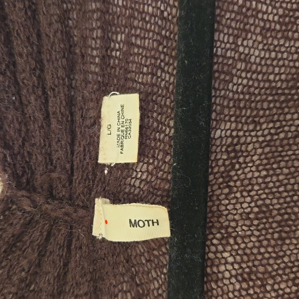 2 Sweater Bundle - Picture 3 of 8